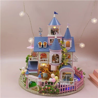 Миниатюрен модел на град Хонгда Миниатюрна вила